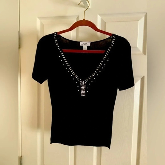 ALIZA MICHELLE~BLACK BLOUSE~ DEEP V~W FAUX DIAMONDS~ SMALL~ - Picture 1 of 4